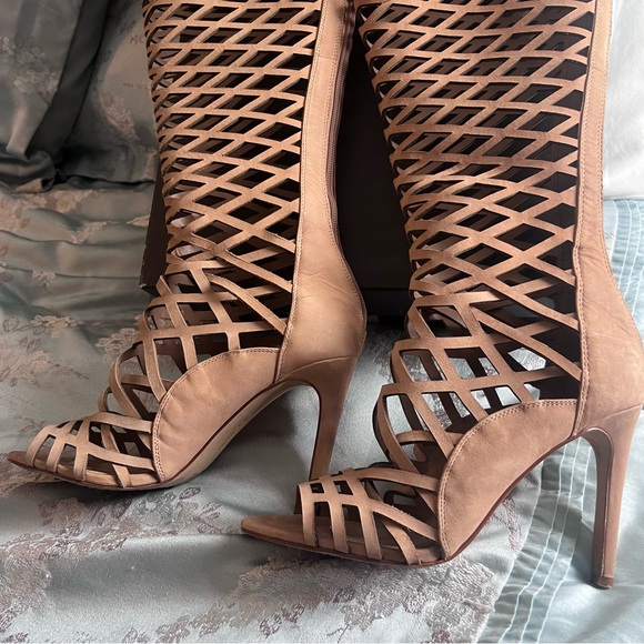 Elegant Tan Women's Heeled Sandals - Picture 2 of 7